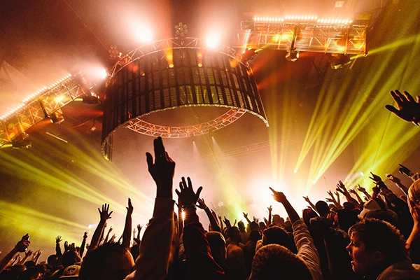 Concert & Live Performance